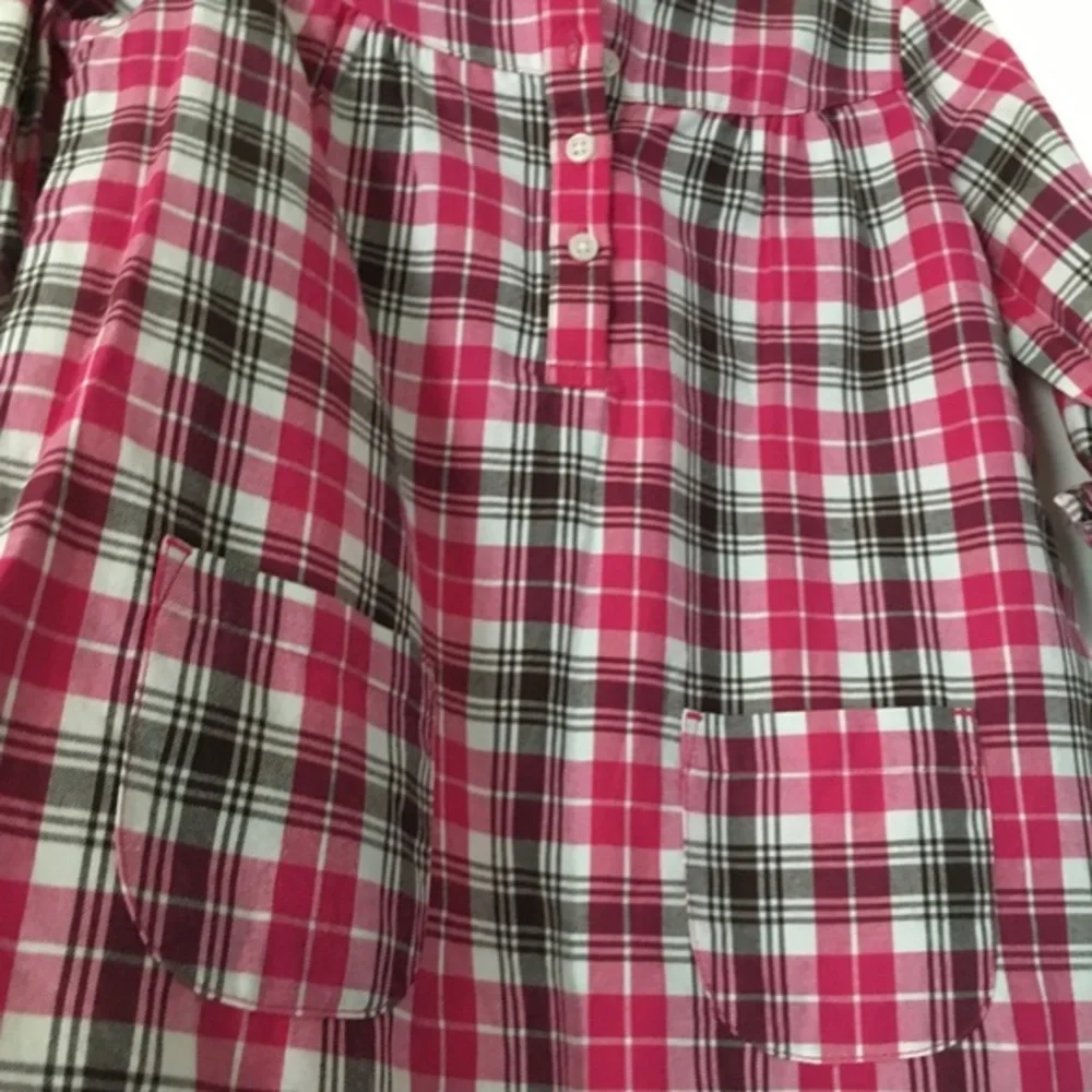 🌸 3/$30🌸 NWOT Plaid Carter’s dress